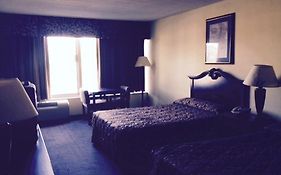 Wynnwood Plaza Hotel Newport News Va